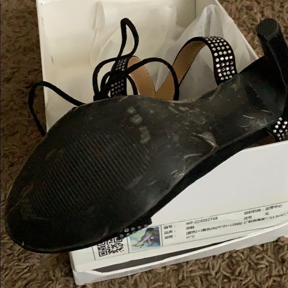 Dress sandals - Picture 2 of 3